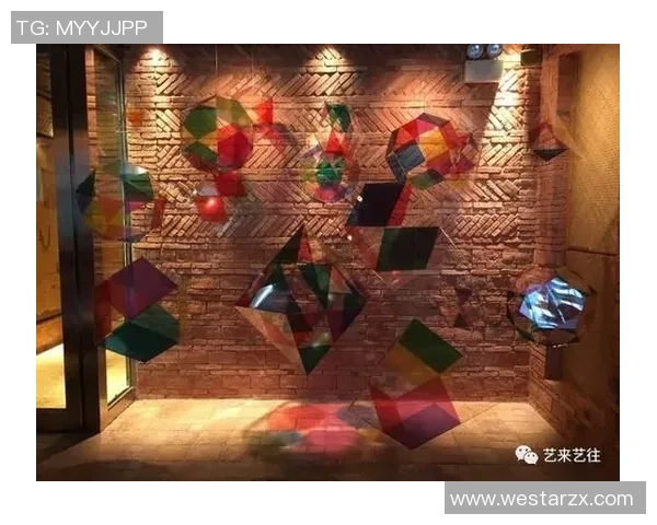 加莱诺的艺术世界探秘:从传统到现代的创作之旅 加莱诺的艺术世界探秘:从传统到现代的创作之旅