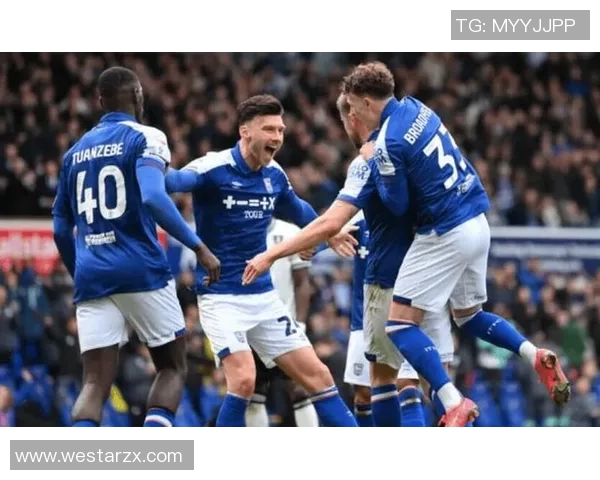 牛津联与朴次茅斯激战正酣赛果揭晓引发球迷热议 牛津联与朴次茅斯激战正酣赛果揭晓引发球迷热议